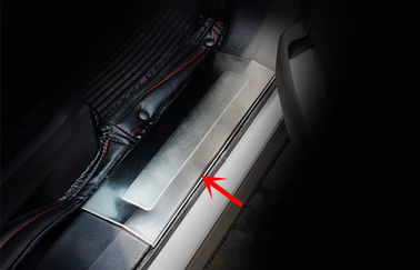 Çin Ford Explorer 2011 2012 için paslanmaz çelik dış ve iç yan kapı eşiği plakaları Tedarikçi