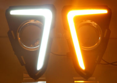 Çin Sarı dönme lambaları LED gündüz çalışma lambaları 1.5 kgs için TOYOTA RAV4 2016 2017 Tedarikçi