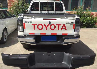 Çin OE Tarzı Toyota Hilux Revo 2015 2016 Kuyruk Ayak Çaprazı için Arka Tampon Adımı Tedarikçi