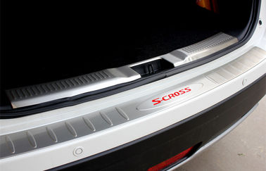 İyi bir fiyat. Suzuki S-cross 2014 Işıklandırılmış Kapı Sallı Plakası, Gümüş Plakalı Araba Kapı Sallı Koruyucu çevrimiçi