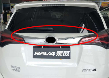 İyi bir fiyat. Tail Gate Dış Kalıplama Yeni Otomobil Aksesuarları TOYOTA RAV4 2016 Arka Kapı Garnish çevrimiçi