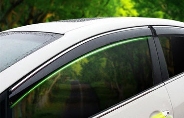 İyi bir fiyat. Güneş ve Yağmur Koruma Araba Pencere Vizörleri KIA K3 2013 için Paslanmaz Çelik Çizgi ile çevrimiçi