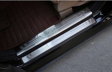 İyi bir fiyat. Yüksek Performanslı Işıklandırılmış LED Kapı Silleri CR-V 2012 2015 için Scuff Plate takım elbise çevrimiçi